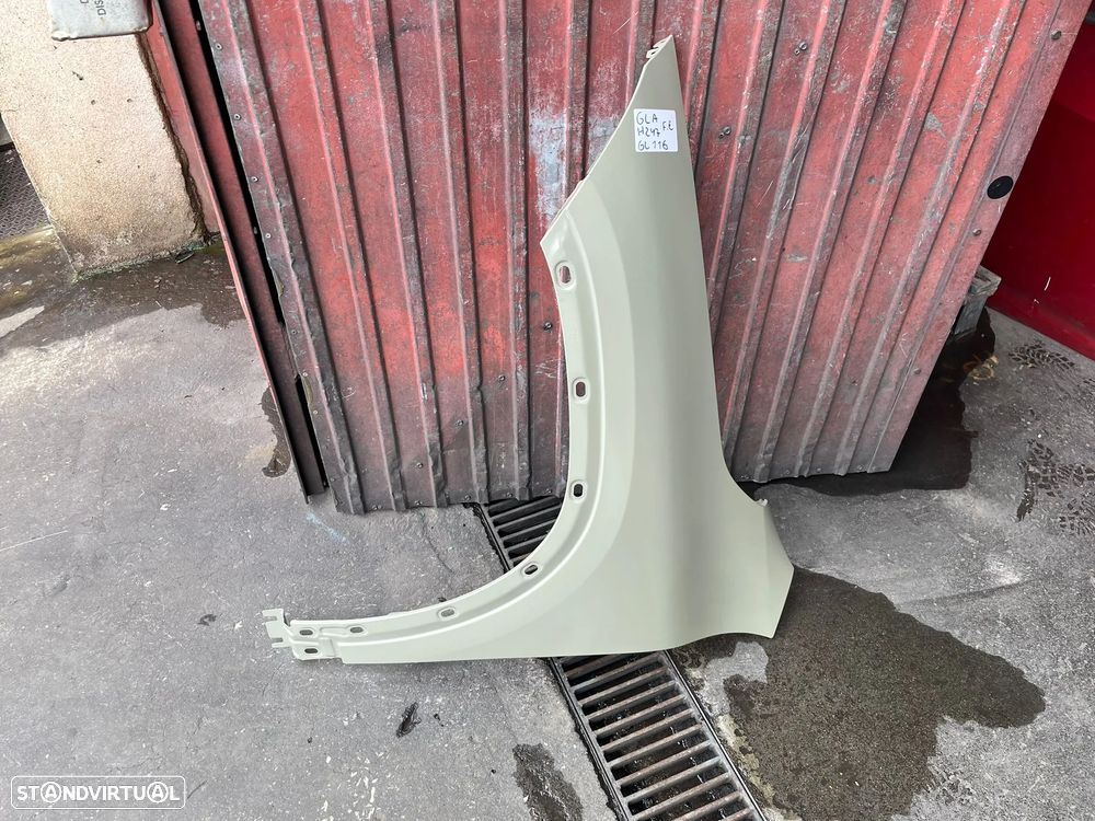 Mercedes GLA H247 - GUARDA LAMAS ESQUERDO (NOVO ORIGINAL) - GL116 - 1