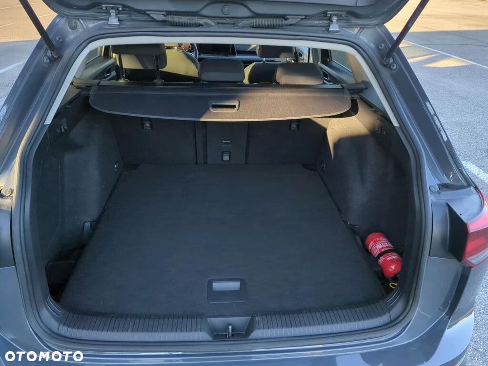 Volkswagen Golf Variant 2.0 TDI Style DSG - 15