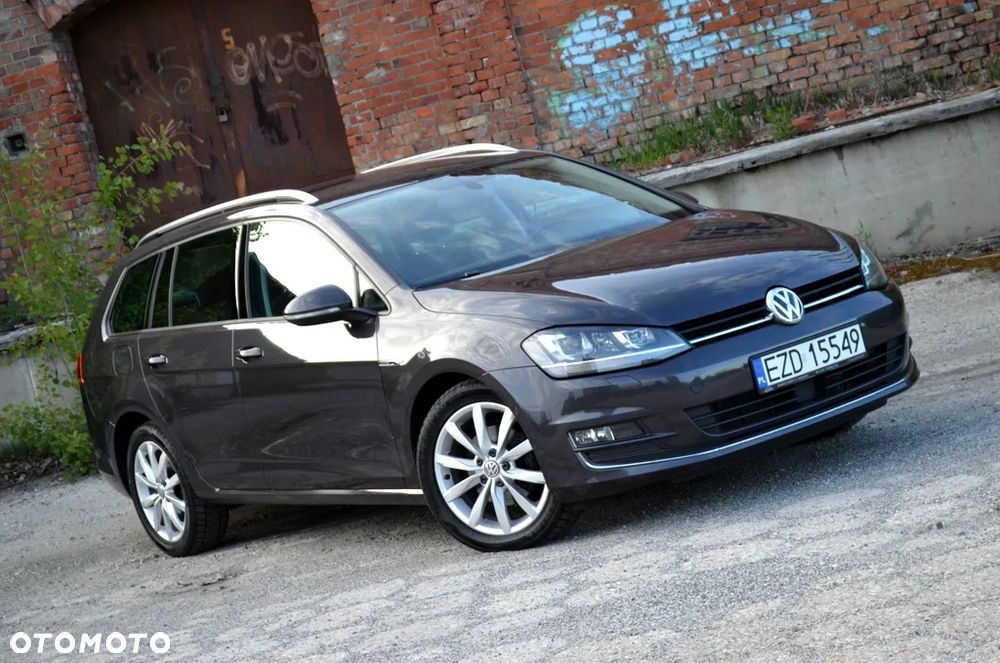 Volkswagen Golf 2.0 TDI BlueMotion Technology DSG Lounge - 9