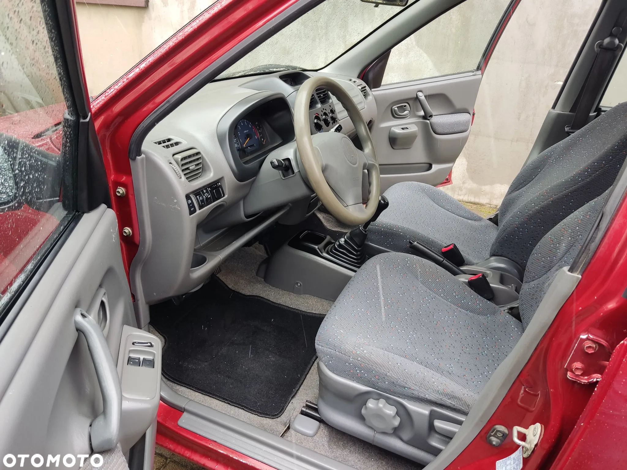 Suzuki Ignis - 26
