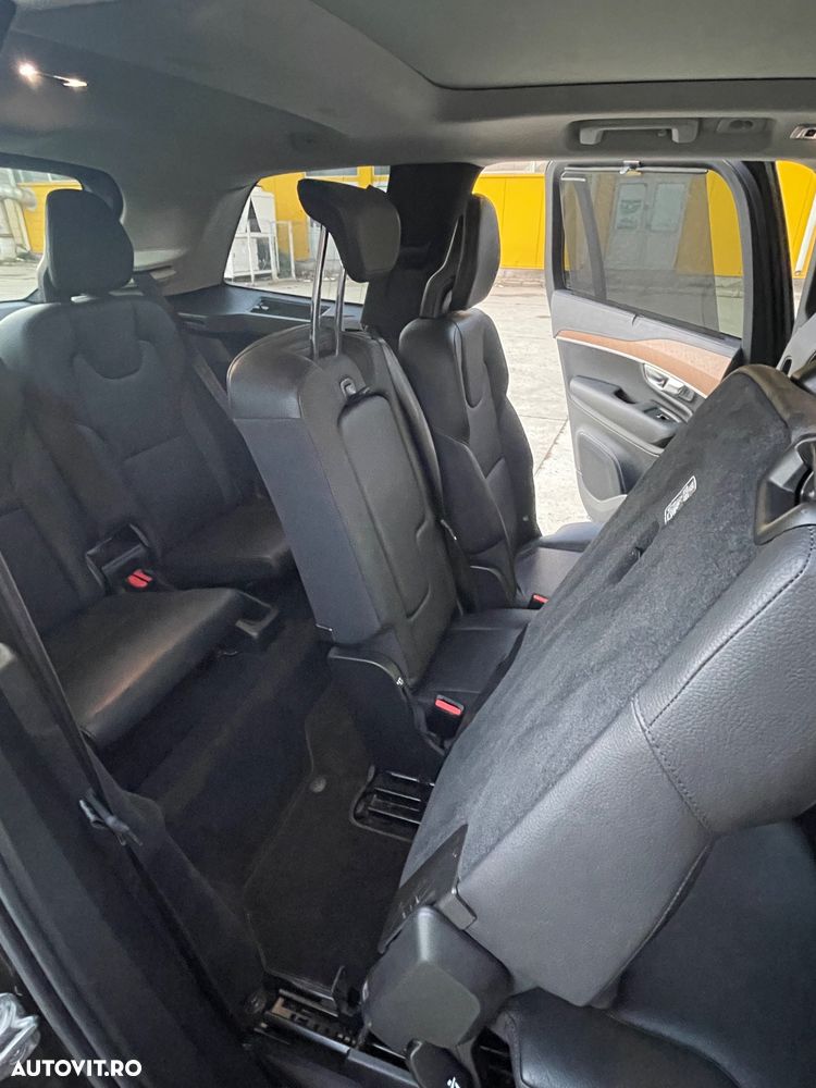 Volvo XC 90 B5 D AWD Geartronic Momentum Pro - 14