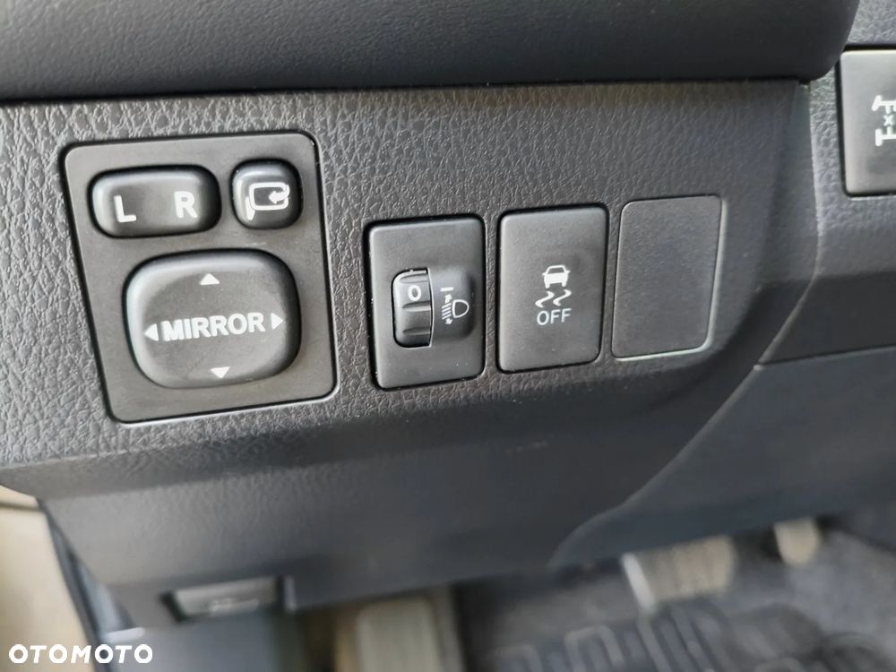 Toyota RAV4 - 31
