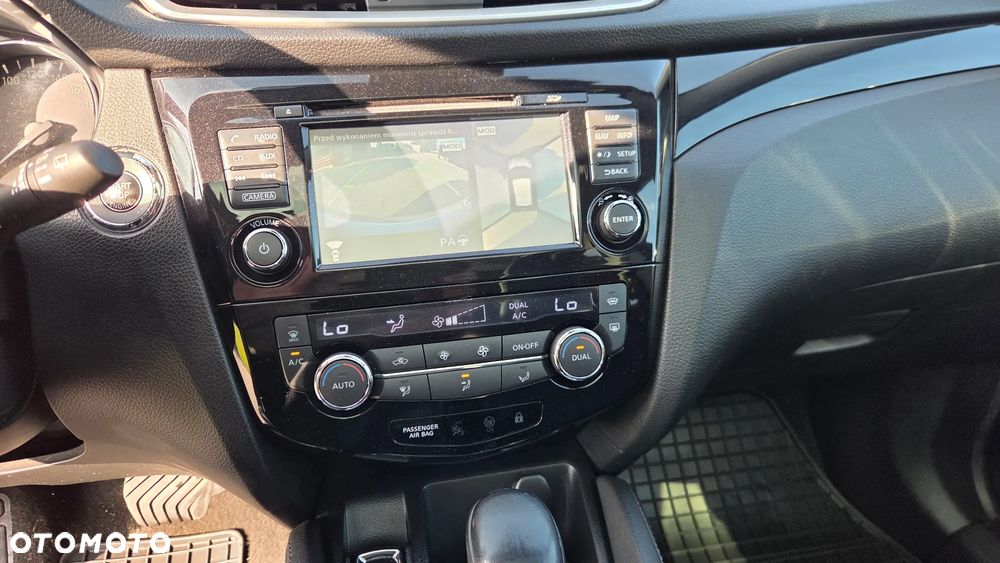 Nissan Qashqai 1.6 DCi Xtronic N-Connecta - 15