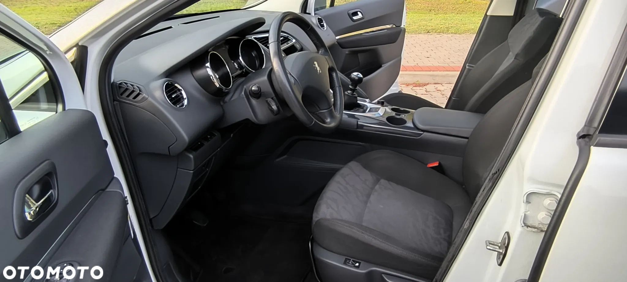 Peugeot 3008 HDi FAP 150 Platinum - 5