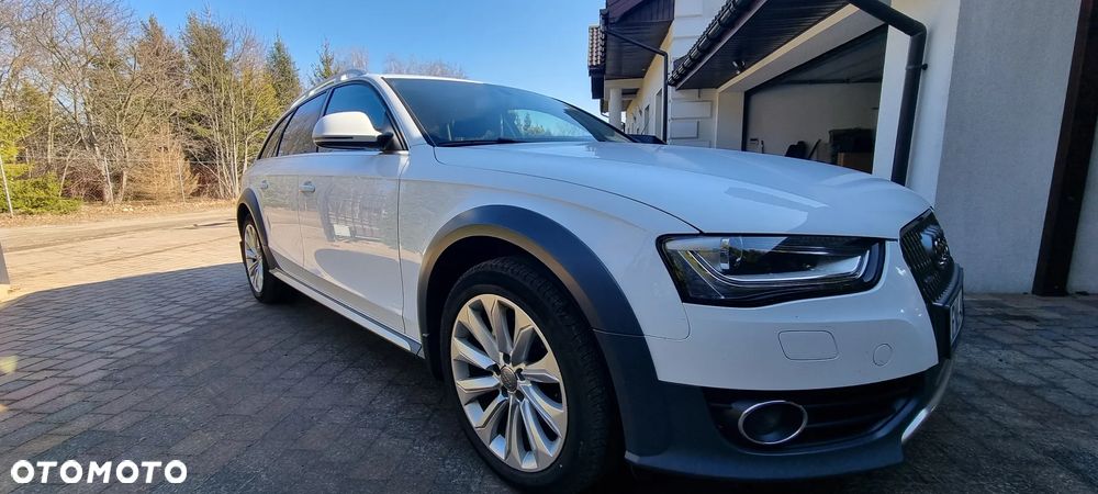 Audi A4 Allroad 2.0 TDI Quattro S tronic - 10