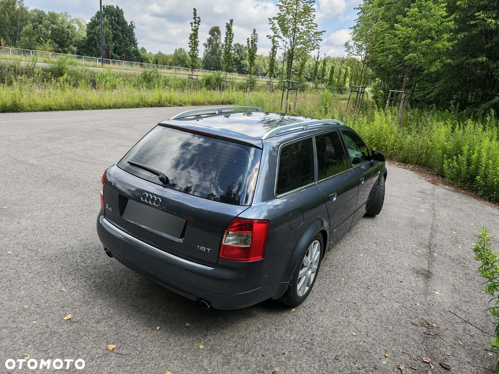 Audi A4 Avant 1.8 T - 12