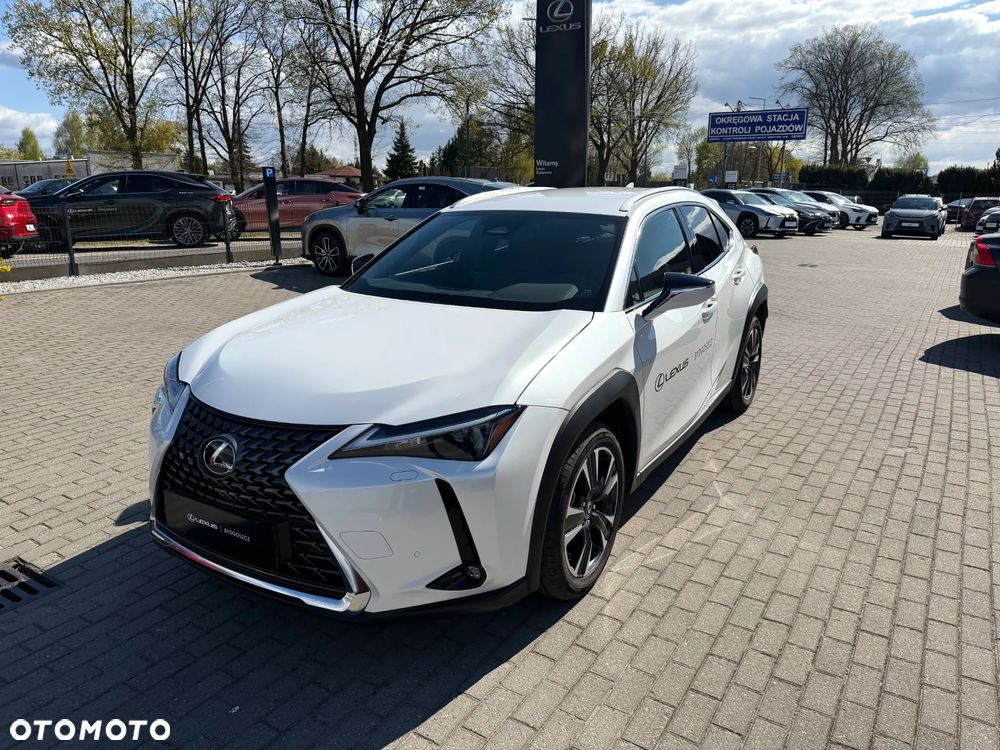 Lexus UX 300h Prestige - 1