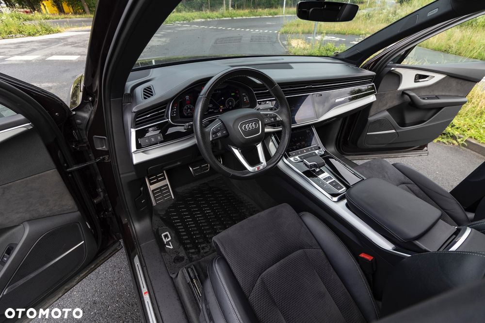 Audi Q7 45 TDI mHEV Quattro S Line Tiptr - 31