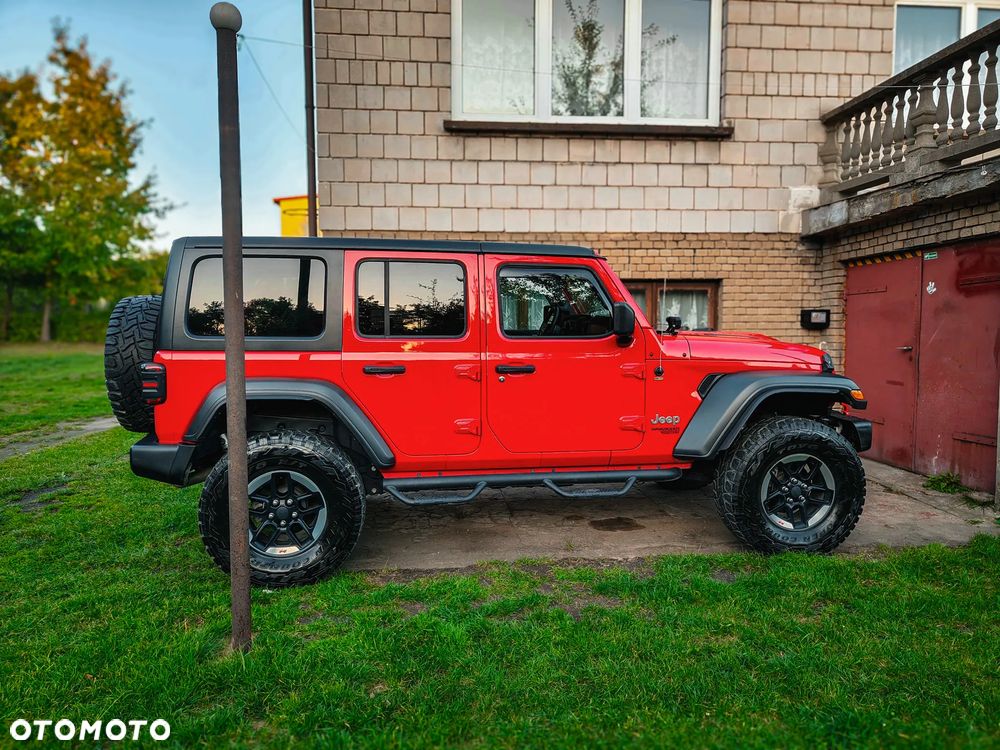Jeep Wrangler - 8