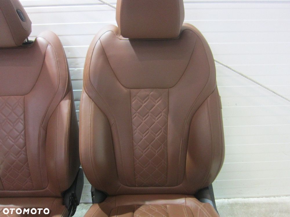 BMW X3 G01 FOTELE KANAPA BOCZKI SKÓRA MERINO WNĘTRZE BRĄZ KAWA INDIVIDUAL - 9