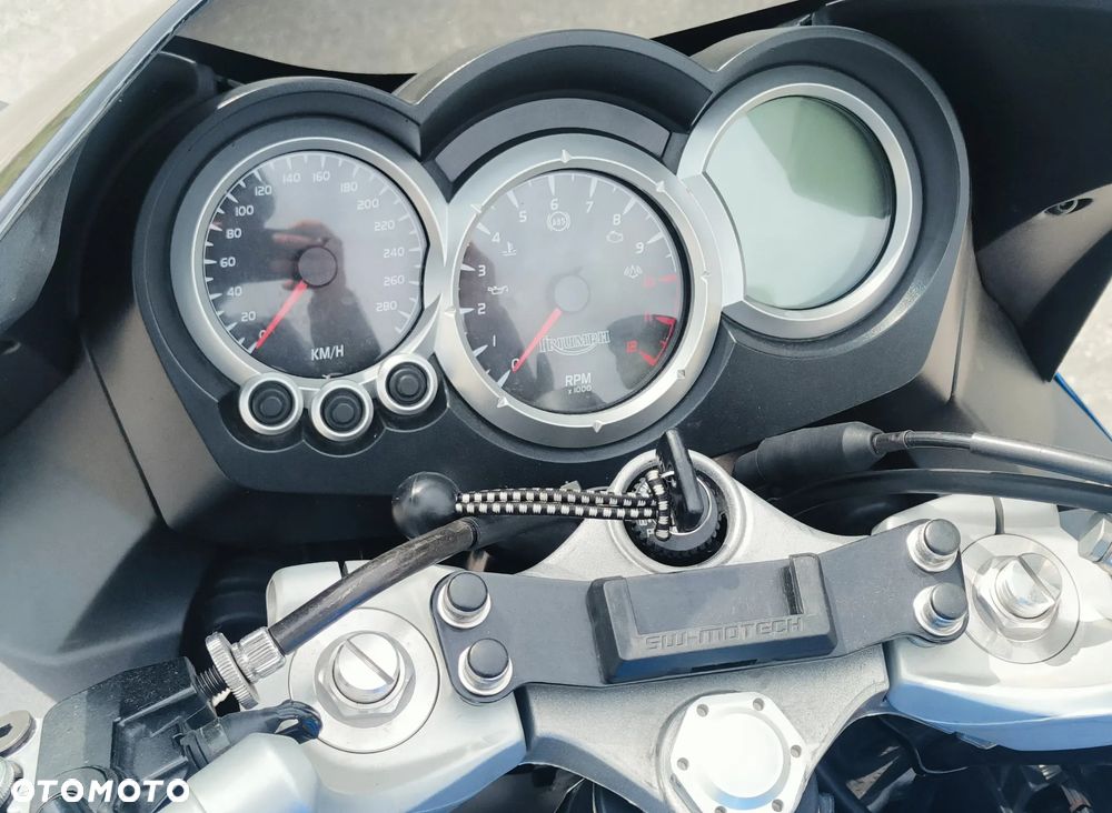 Triumph Sprint - 25