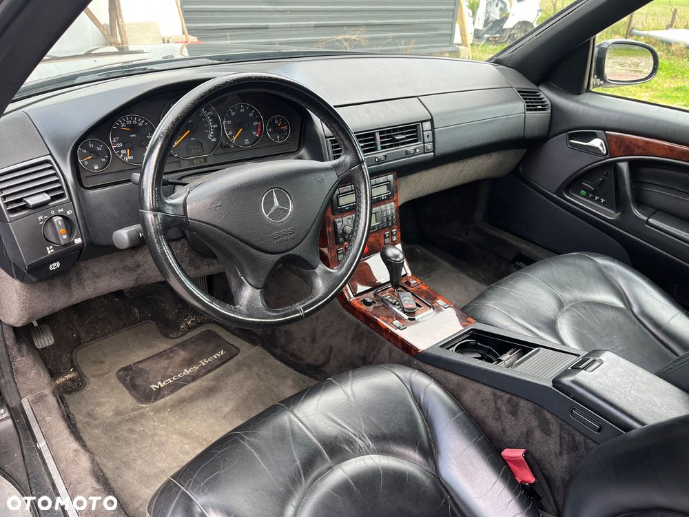 Mercedes-Benz SL - 8