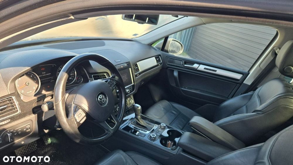 Volkswagen Touareg - 27