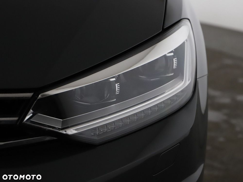 Volkswagen Touran 1.5 TSI EVO Highline DSG - 27