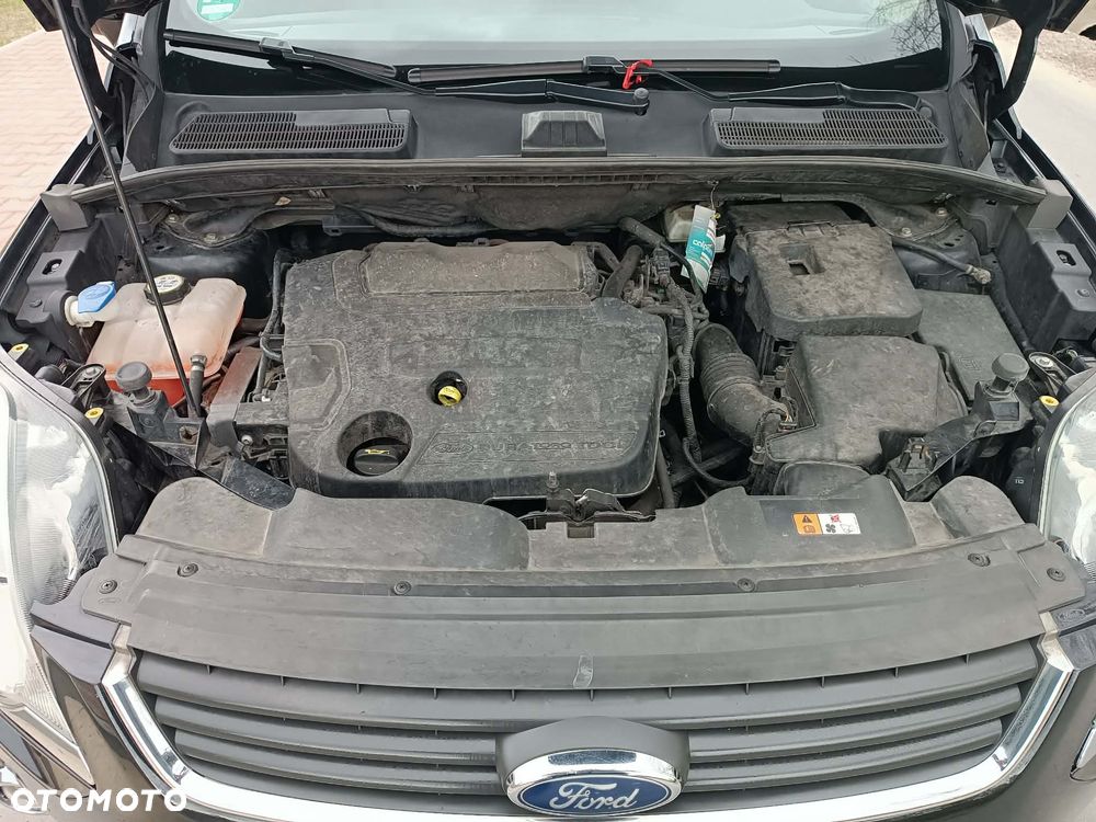 Ford Kuga 2.0 TDCi 2x4 Champions Edition - 12