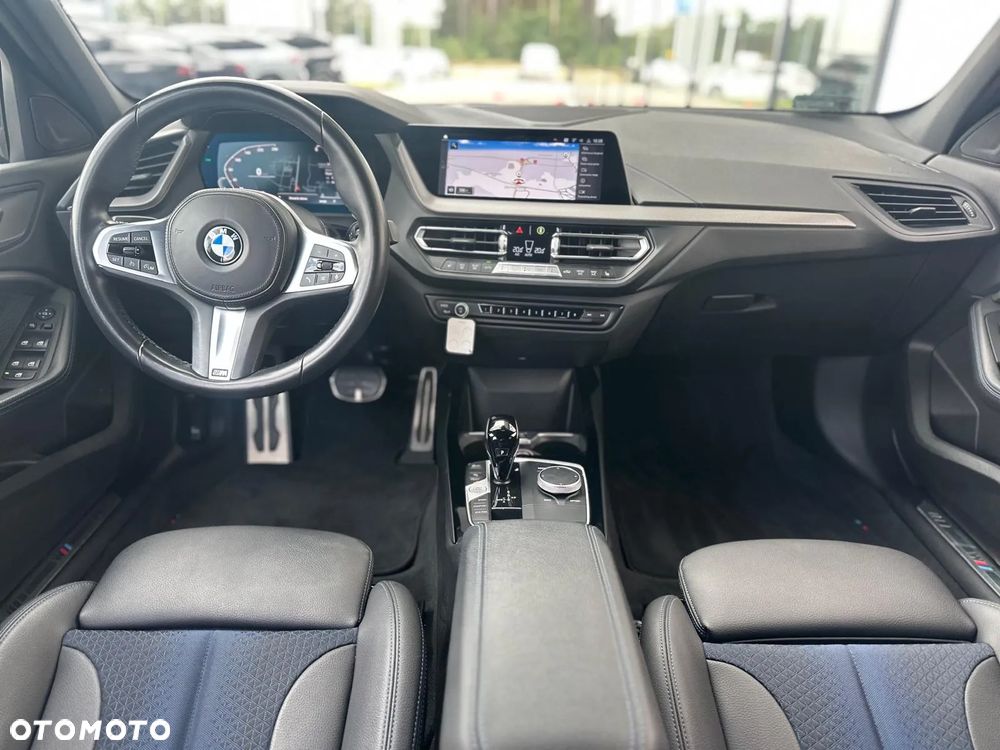 BMW Seria 1 118d M Sport - 5