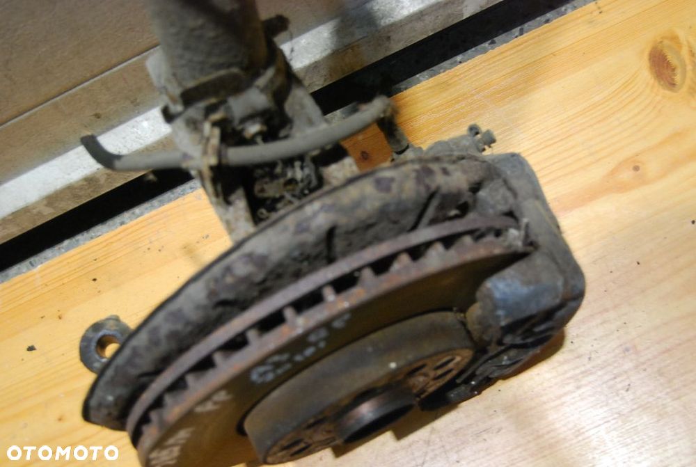 ZWROTNICA MCPERSON PRAWY PRZÓD AUDI A3 8P 2.0 TDI 03-12 VW GOLF V SKODA SEAT 288MM - 3