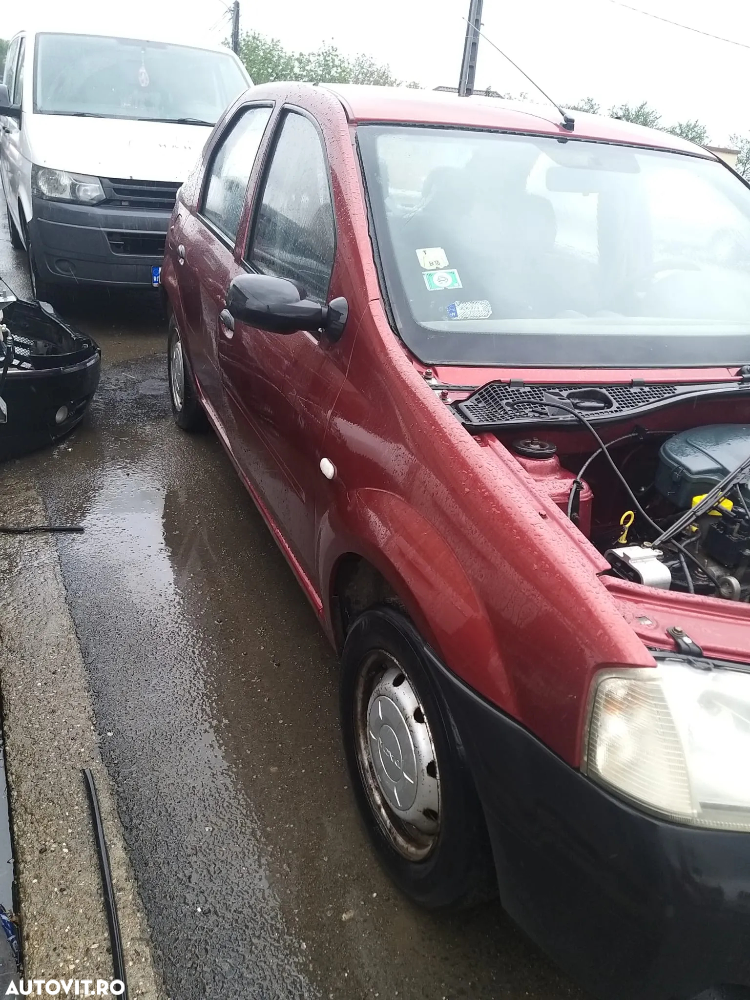 Dezmembram Dacia Logan 1.4 MPI din 2006 - 3