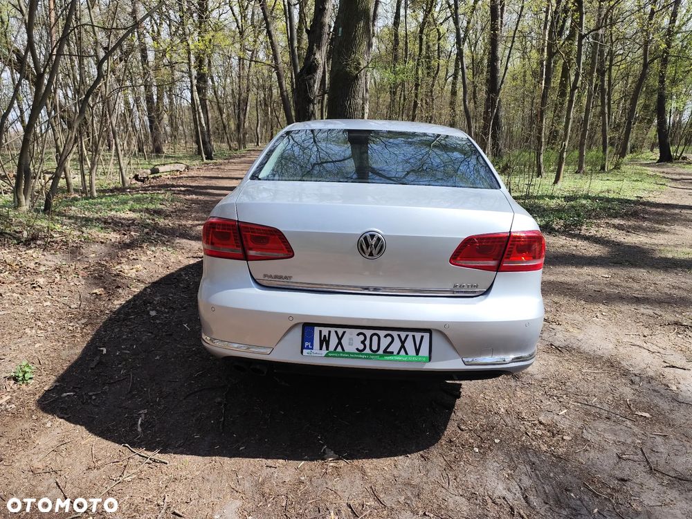Volkswagen Passat 2.0 TDI Comfortline - 4