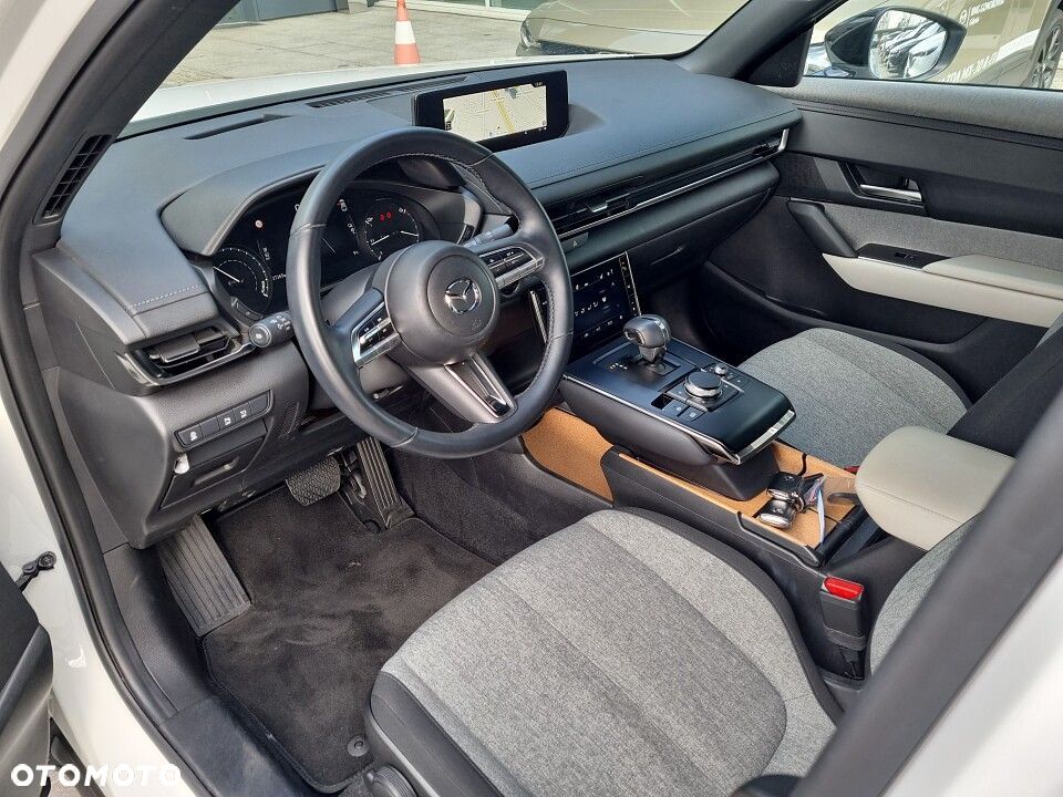 Mazda MX-30 - 5