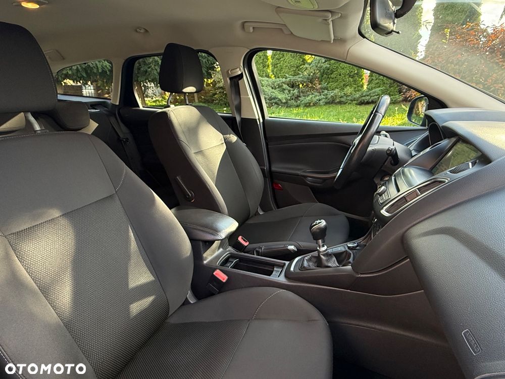 Ford Focus 1.0 EcoBoost Edition - 21