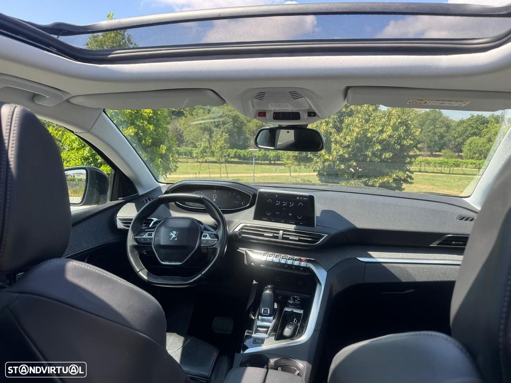 Peugeot 3008 1.5 BlueHDi Allure EAT8 - 8