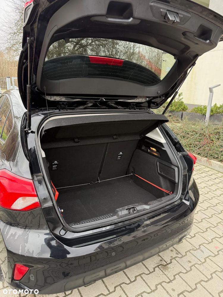 Ford Focus 1.0 EcoBoost Titanium - 6