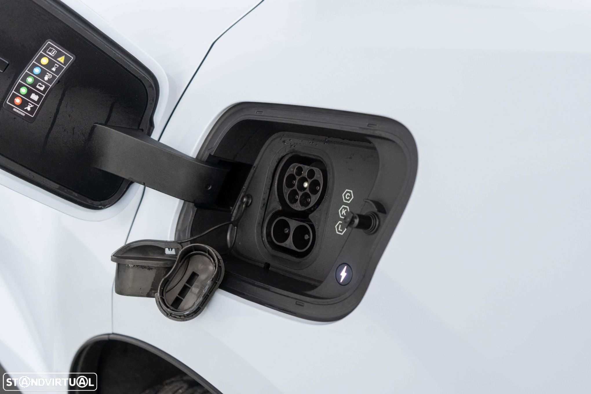 Volvo EX30 69 kWh Twin Motor Ultra - 18