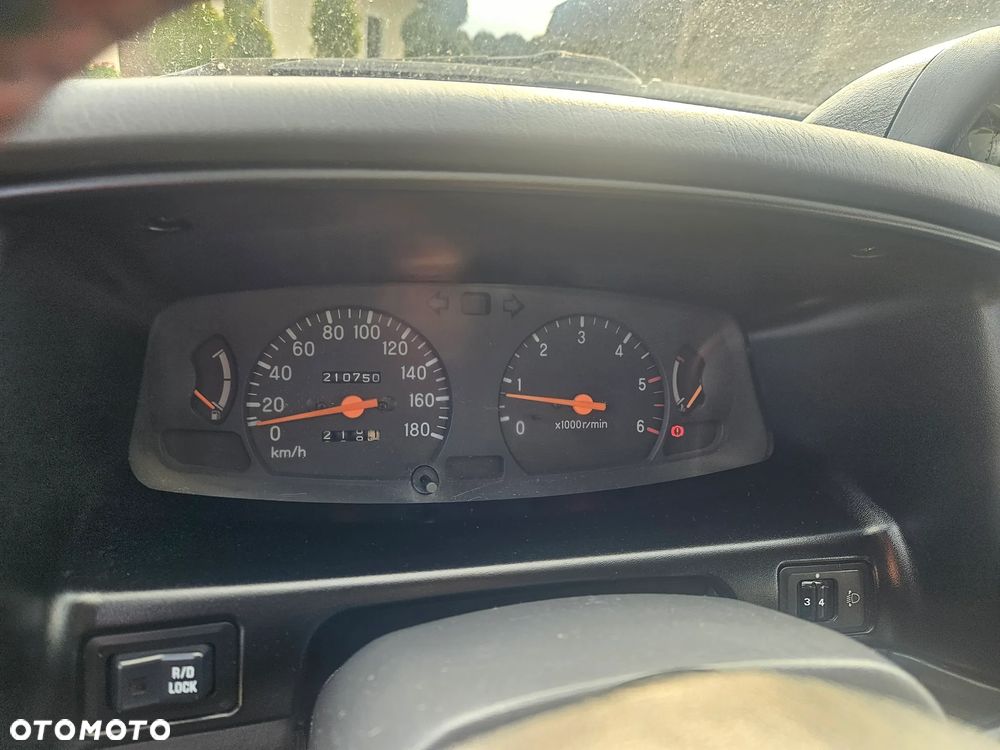 Mitsubishi L200 2.5 TDI GLS 4WD DoubleCab - 11