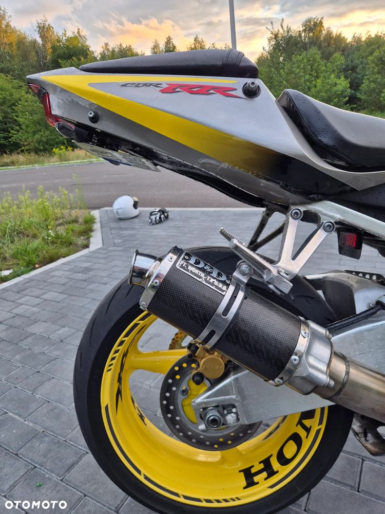 Honda CBR - 14
