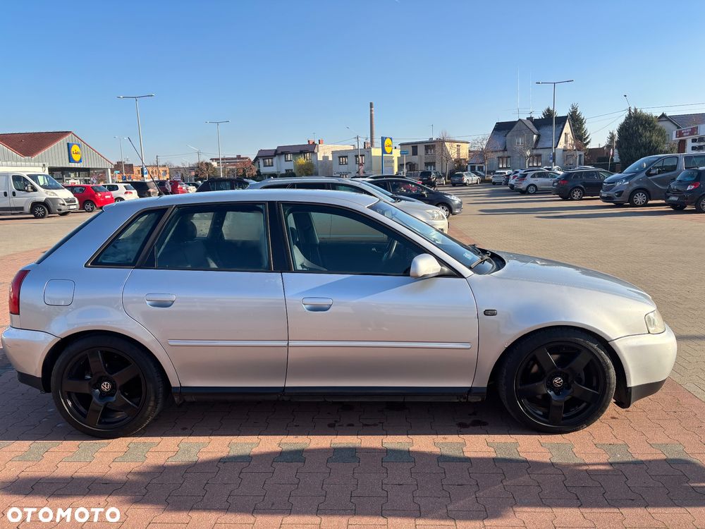 Audi A3 Sportback - 9