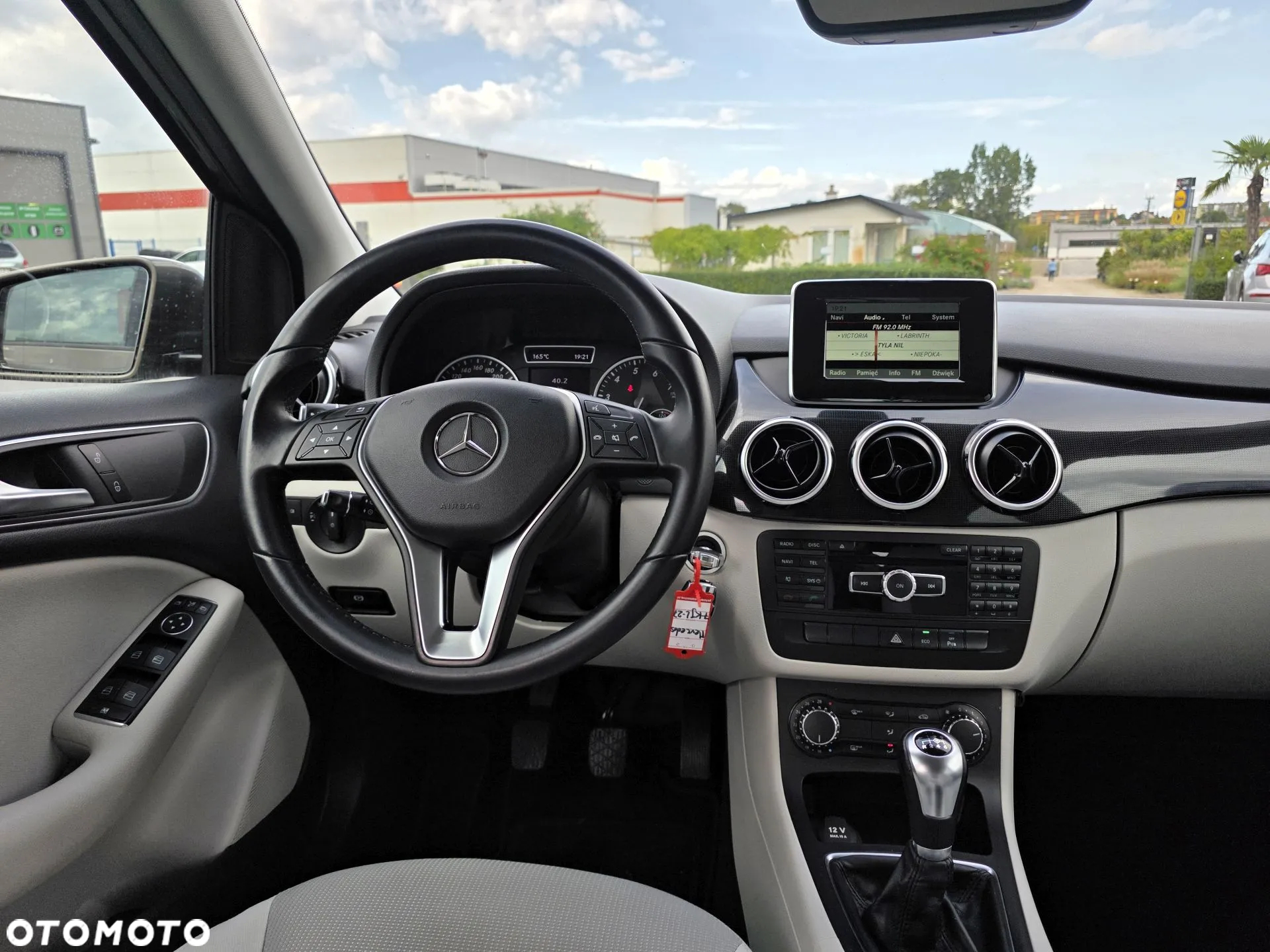 Mercedes-Benz Klasa B 180 BlueEFFICIENCY Edition Style - 6