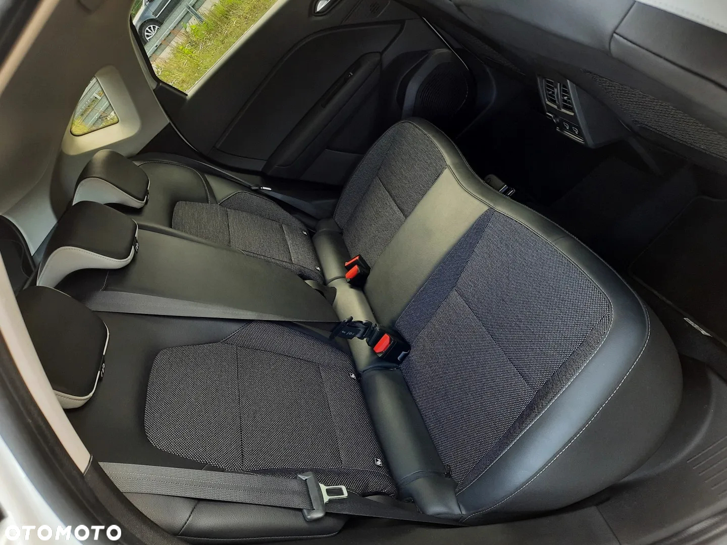 Renault Captur TCe Mild Hybrid 140 GPF EVOLUTION - 21