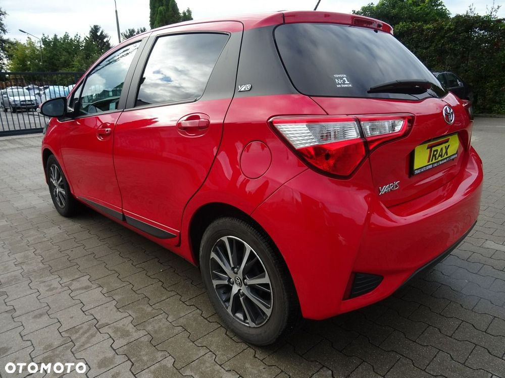Toyota Yaris - 8