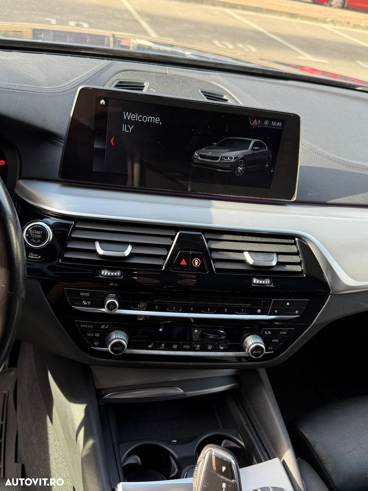 BMW Seria 5 530i xDrive AT - 3