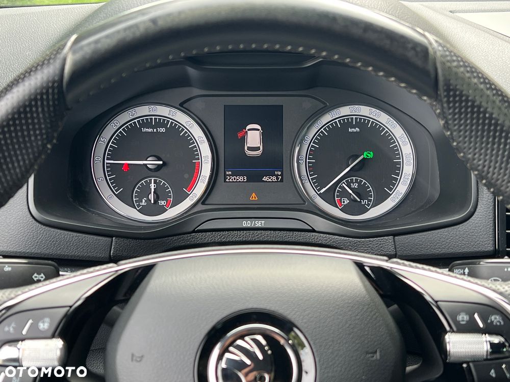 Skoda Karoq 2.0 TDI SCR 4x4 Sportline DSG - 23