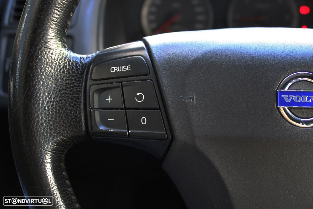 Volvo V50 2.0 D Nível 1 17 - 32