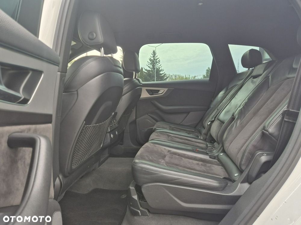 Audi Q7 3.0 TDI ultra Quattro Tiptronic - 30