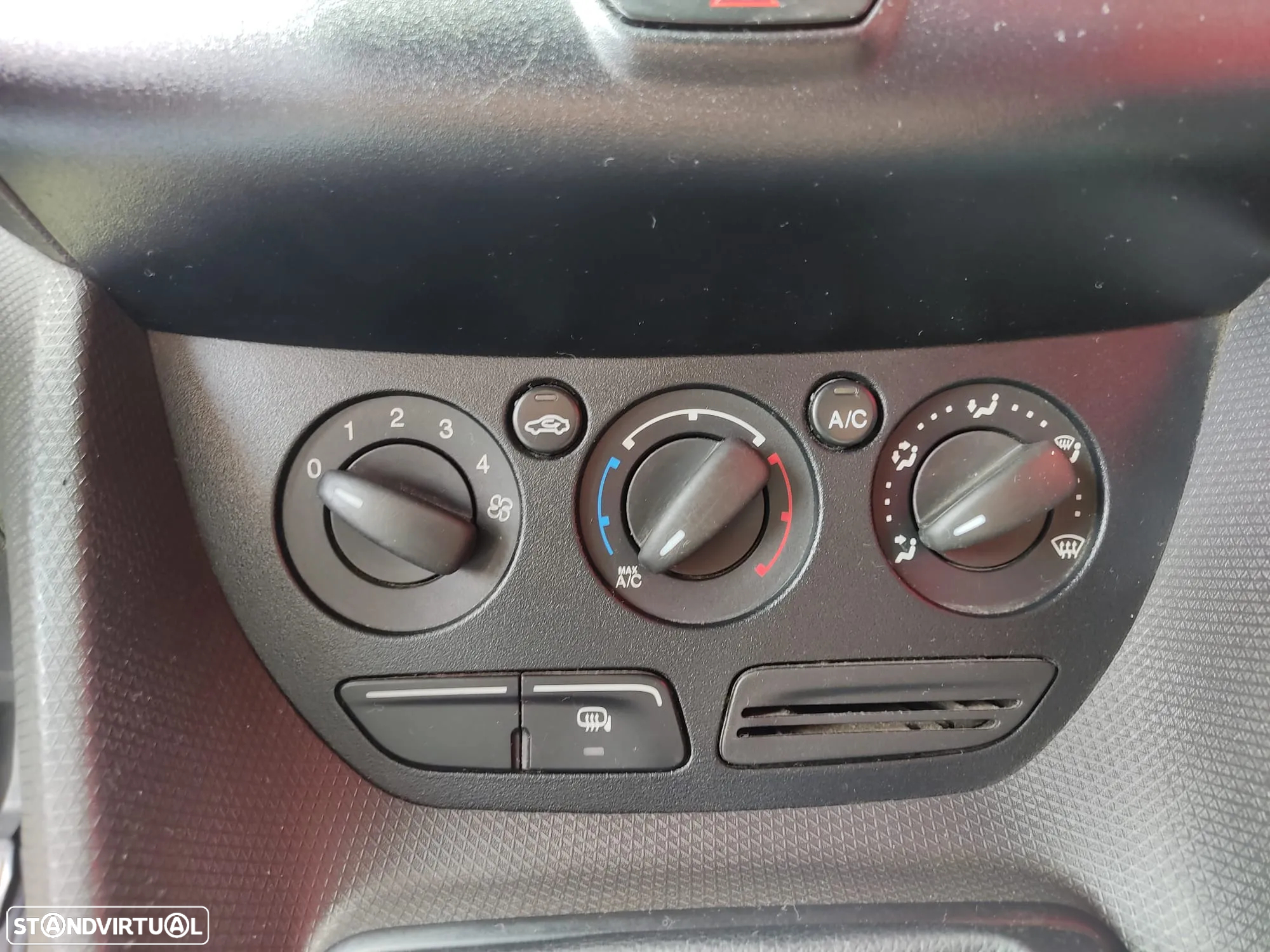 Ford Transit Connect | 1.5 TDCI | 3 Lug. | IVA Dedutível - 19