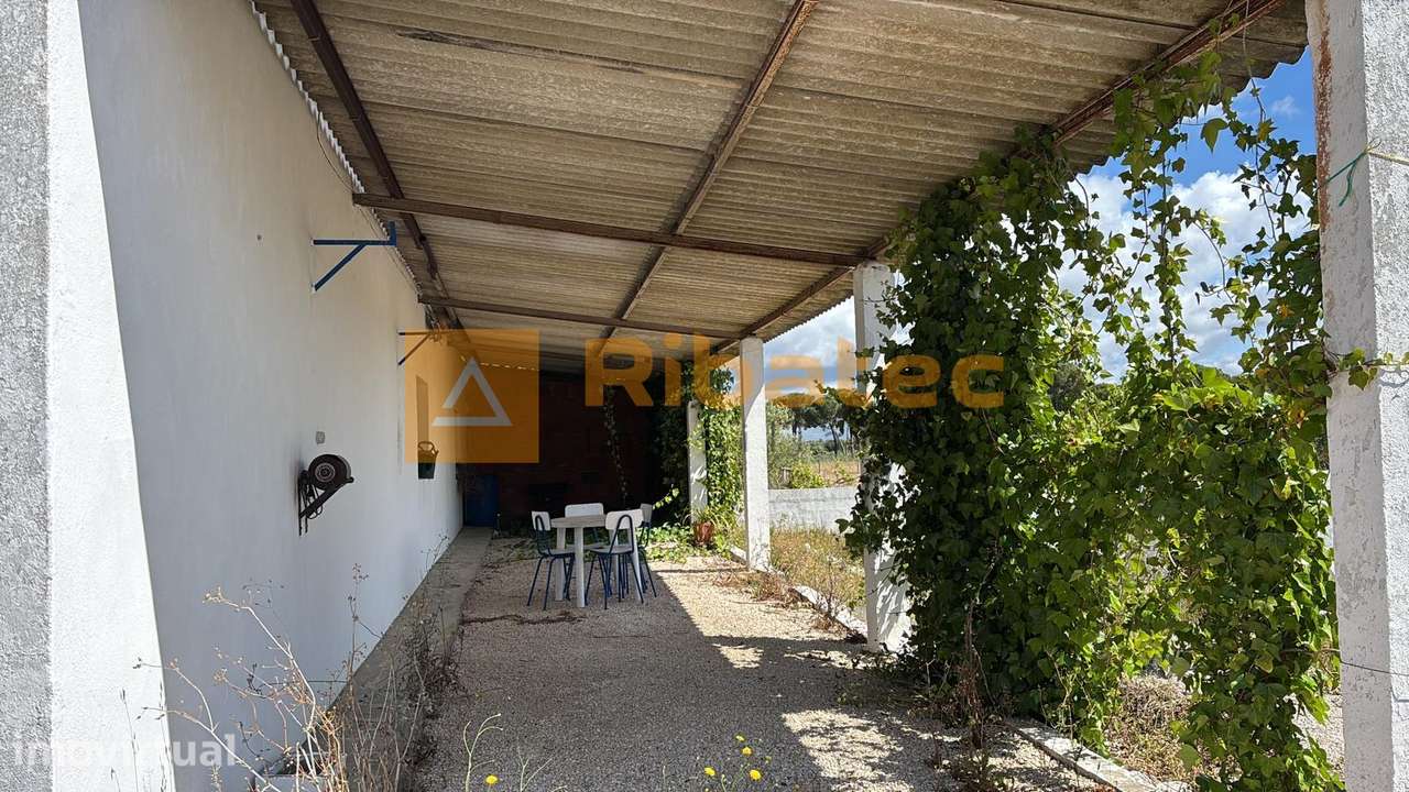 Terreno com arrecadação na Fajarda - Grande imagem: 2/7