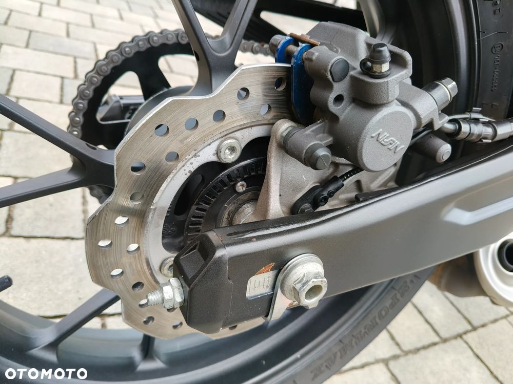 Honda CB - 21