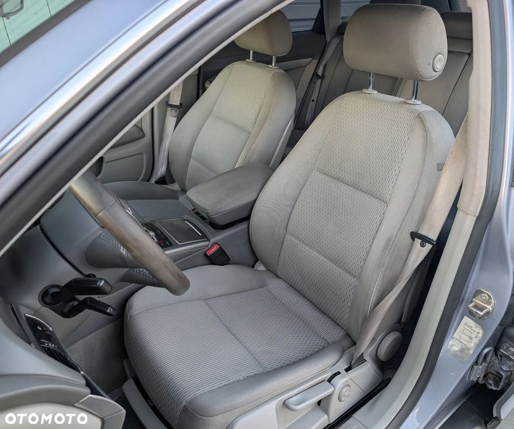 Audi A6 Avant 2.7 TDI multitronic - 13