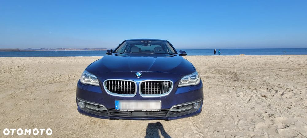 BMW Seria 5 530d xDrive Luxury Line - 1