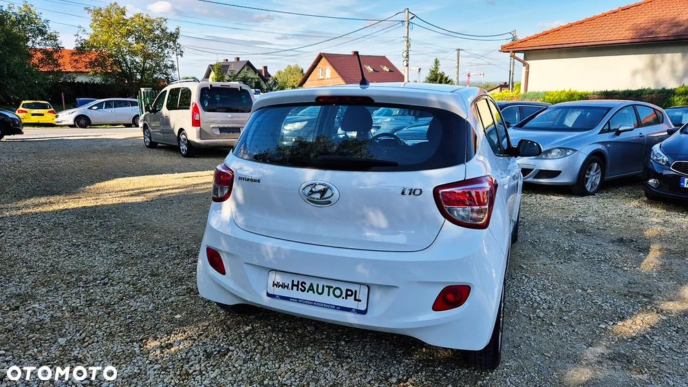 Hyundai i10 1.0 BlueDrive Premium - 13