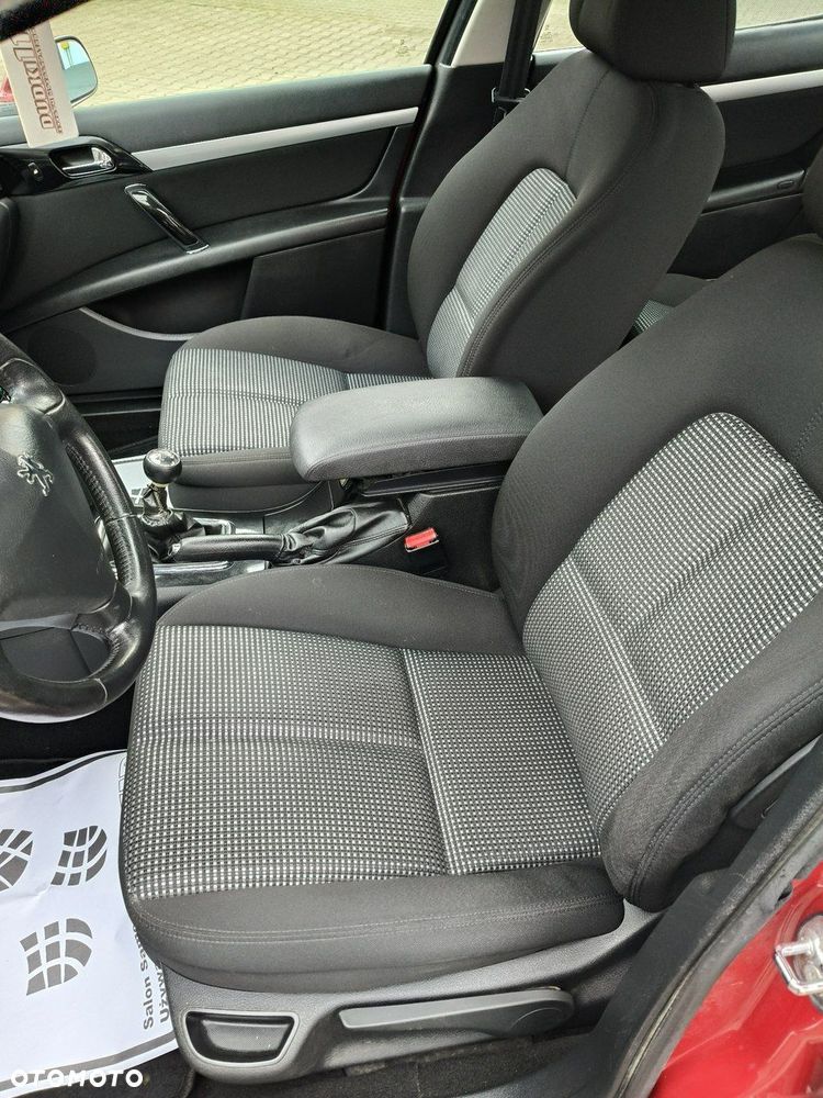 Peugeot 407 - 17
