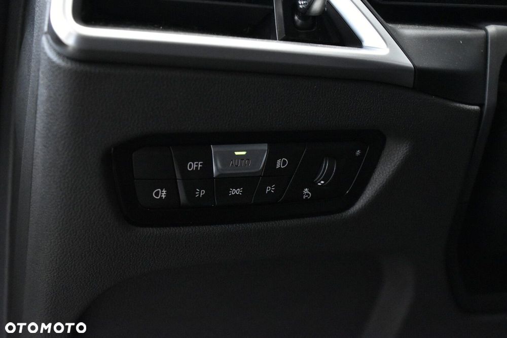 BMW Seria 2 - 11