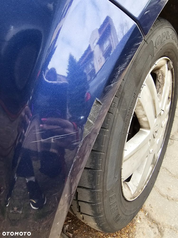 Renault Scenic 2.0 16V Dynamique - 6