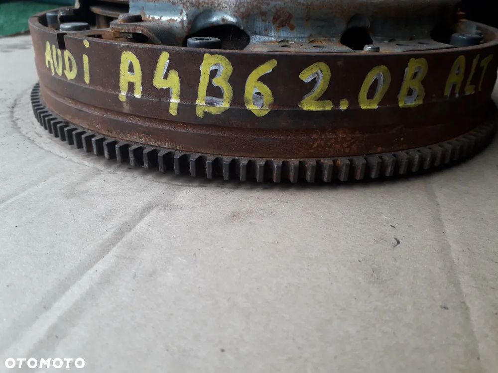 Sprzęgło Kompletne Koło Dwumasowe Audi A4 B6 2.0 B  ALT - 2