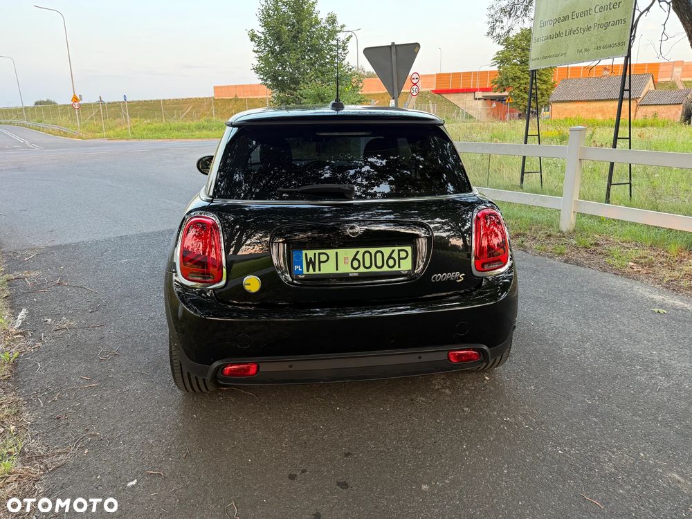 MINI Cooper SE - 4