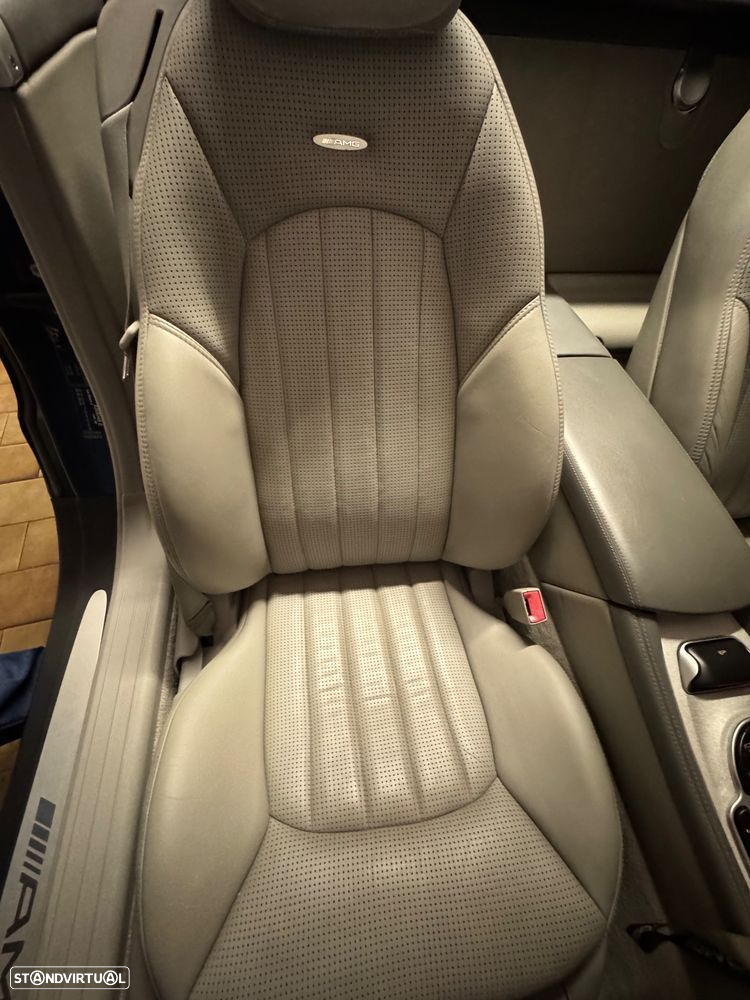 Mercedes-Benz SL 55 AMG Standard - 13